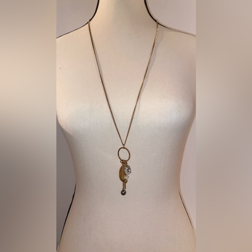 2 for 30$ Women long gold chain Vintage Necklace pendants pearls gold feather